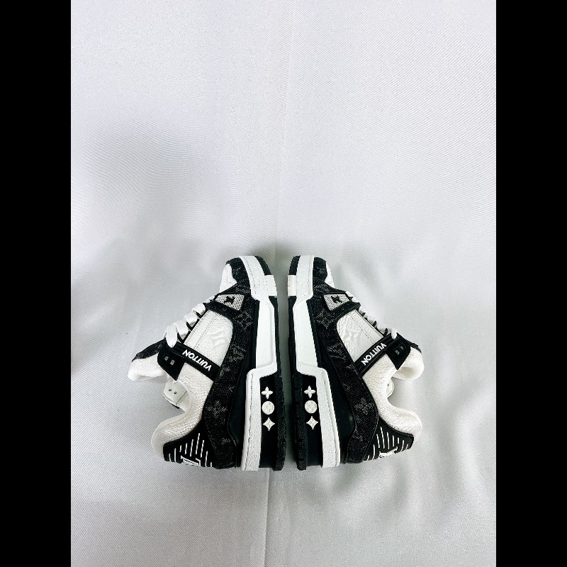 莉亞精品♡LV Trainer黑牛仔 尺碼1.5 近新閒置-4