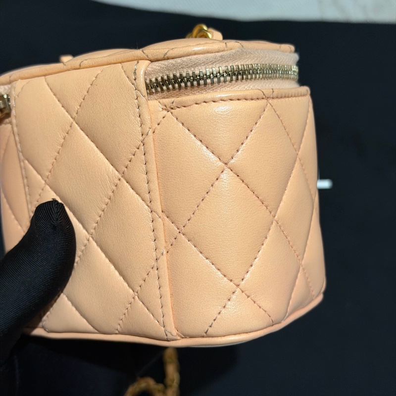 【96新 ✨ 全網最低價!】Chanel 香奈兒 裸粉色 羊皮 金球 小盒子 化妝盒 (大全套可送禮❗️)-8