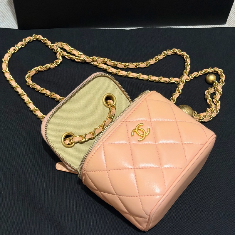 【96新 ✨ 全網最低價!】Chanel 香奈兒 裸粉色 羊皮 金球 小盒子 化妝盒 (大全套可送禮❗️)-30