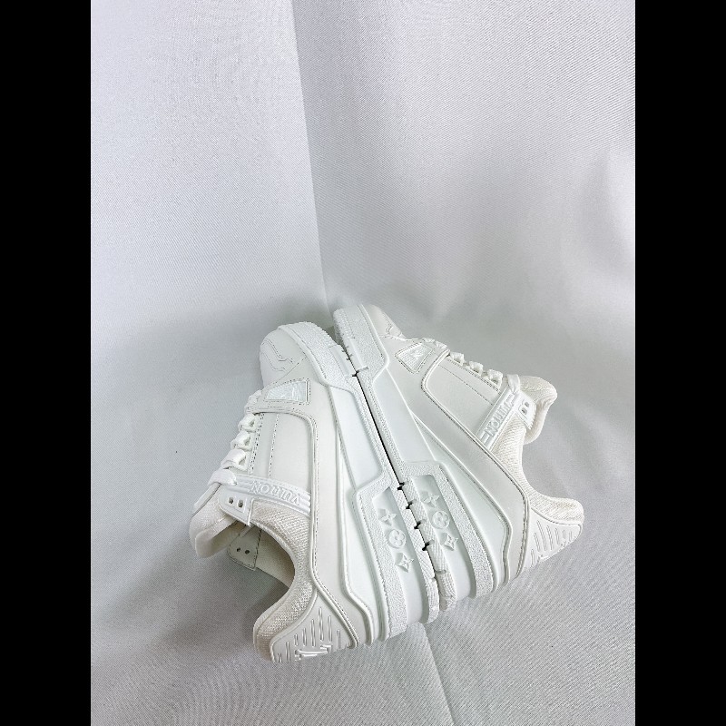 莉亞精品♡LV Trainer 白色全皮 尺碼35 近新閒置-5