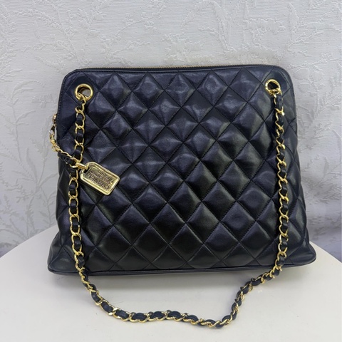 Chanel vintage black color bag