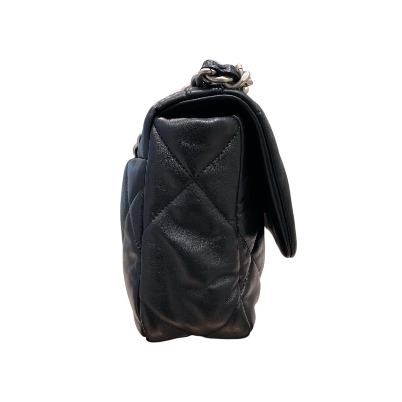 CHANEL 香奈兒 19 BAG 小號 翻蓋肩側背包 亮面小羊皮 黑色 銀釦-4