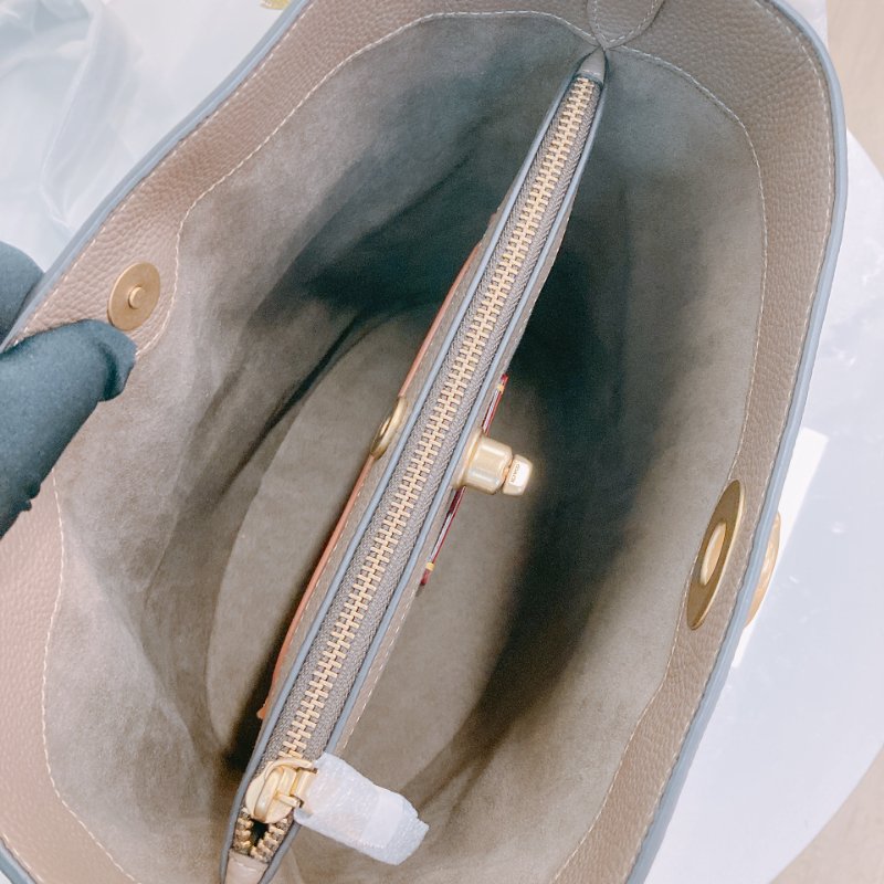 MS0650 Coach 蔻馳兩用水桶包包 Willow Calfskin Brown-10