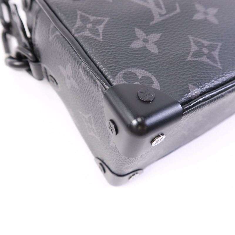 LOUIS VUITTON Monogram Eclipse Mini Soft Trunk肩背袋-10