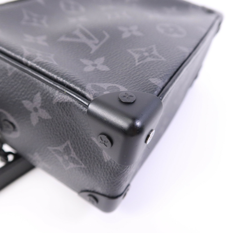 LOUIS VUITTON Monogram Eclipse Mini Soft Trunk肩背袋-12