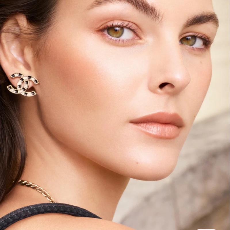 Chanel 黑 x 透明格子雙 C LOGO造型耳環-6