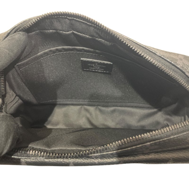 LOUIS VUITTON 路易威登 M45585 MONOGRAM ECLIPSE STEAMER MESSENGER 側背包 PVC帆布 老花 黑色-12