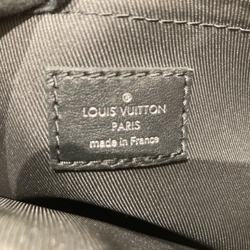 LOUIS VUITTON 路易威登 M45585 MONOGRAM ECLIPSE STEAMER MESSENGER 側背包 PVC帆布 老花 黑色-23