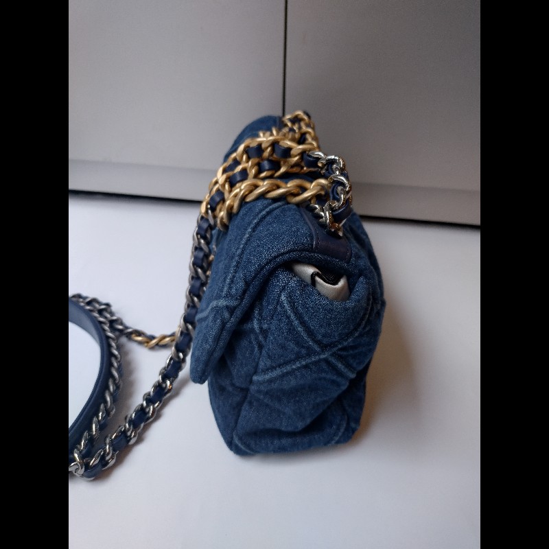 Chanel 鍊帶藍色丹寧布19包 26-7