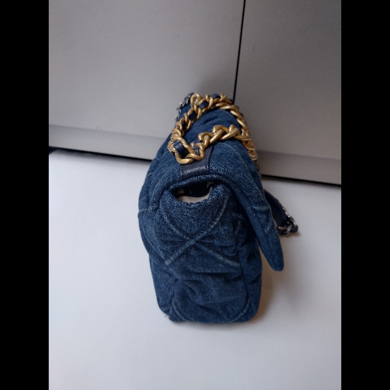 Chanel 鍊帶藍色丹寧布19包 26-8