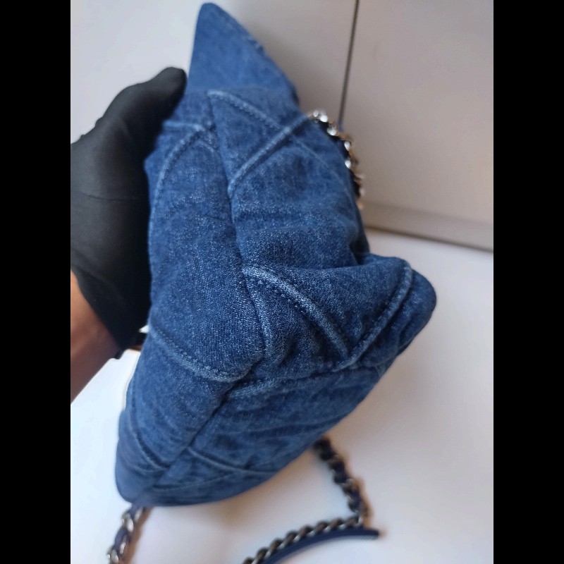 Chanel 鍊帶藍色丹寧布19包 26-12