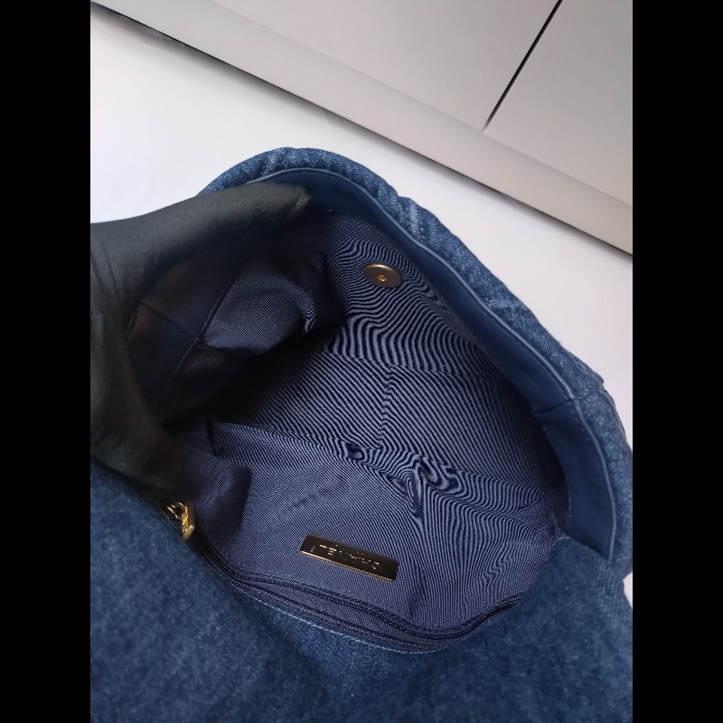 Chanel 鍊帶藍色丹寧布19包 26-17