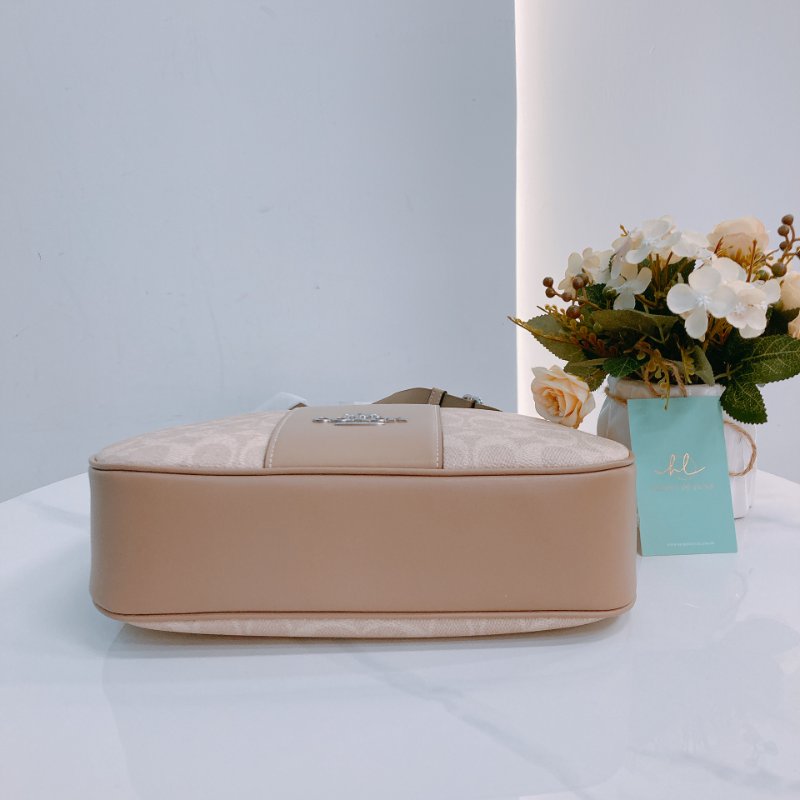 MS0654 Coach 蔻馳半月形拉鍊肩帶包包 Ellie File with Stripe Bag 26cm Canvas-4