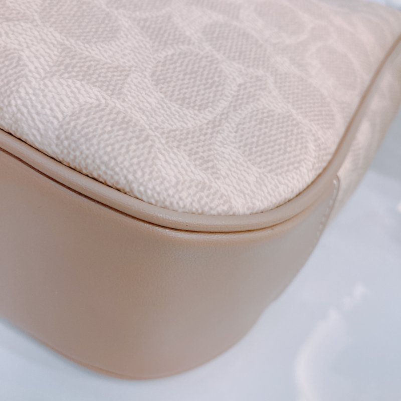 MS0654 Coach 蔻馳半月形拉鍊肩帶包包 Ellie File with Stripe Bag 26cm Canvas-7