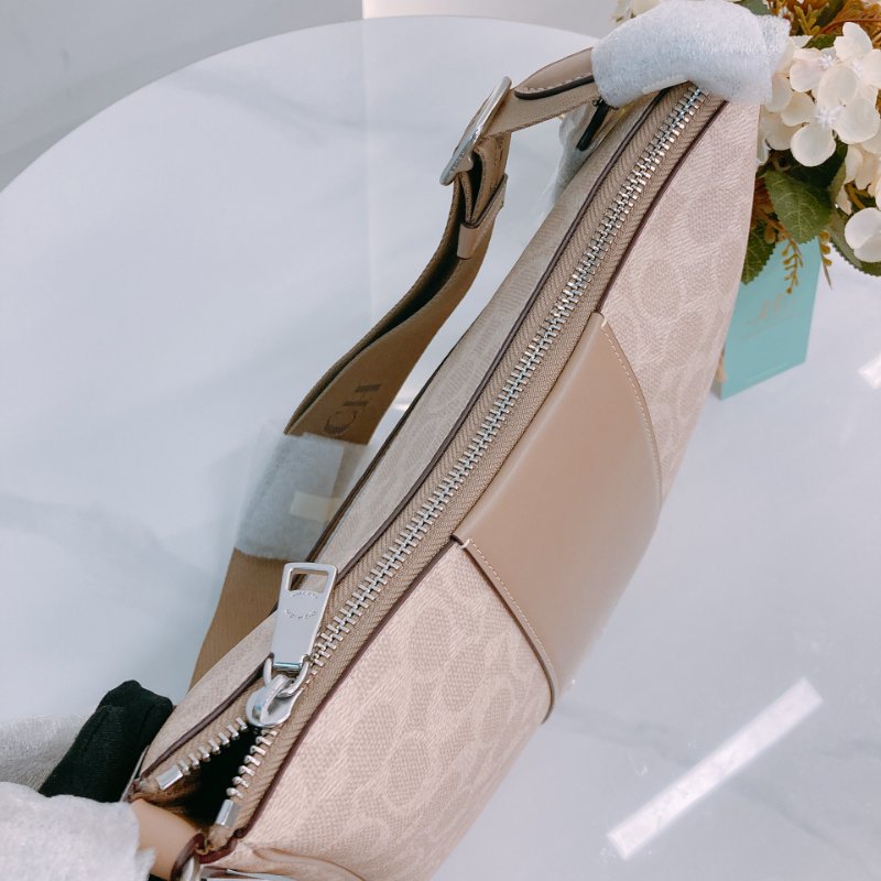 MS0654 Coach 蔻馳半月形拉鍊肩帶包包 Ellie File with Stripe Bag 26cm Canvas-9