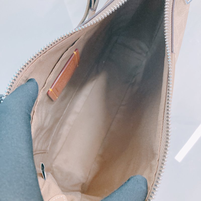 MS0654 Coach 蔻馳半月形拉鍊肩帶包包 Ellie File with Stripe Bag 26cm Canvas-11