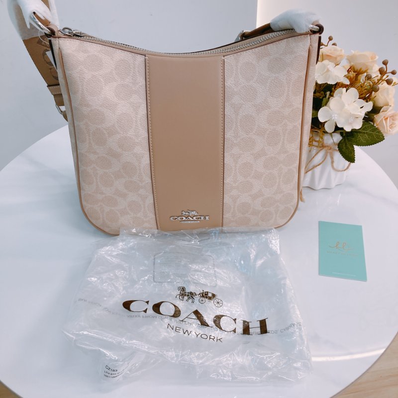 MS0654 Coach 蔻馳半月形拉鍊肩帶包包 Ellie File with Stripe Bag 26cm Canvas-17