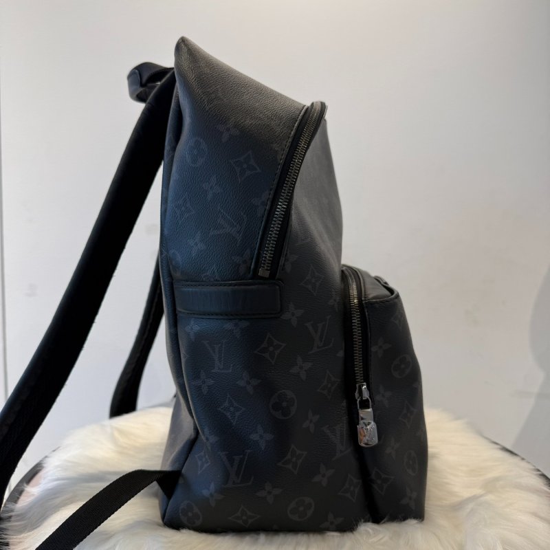 LV Discovery PM老花後背包-3