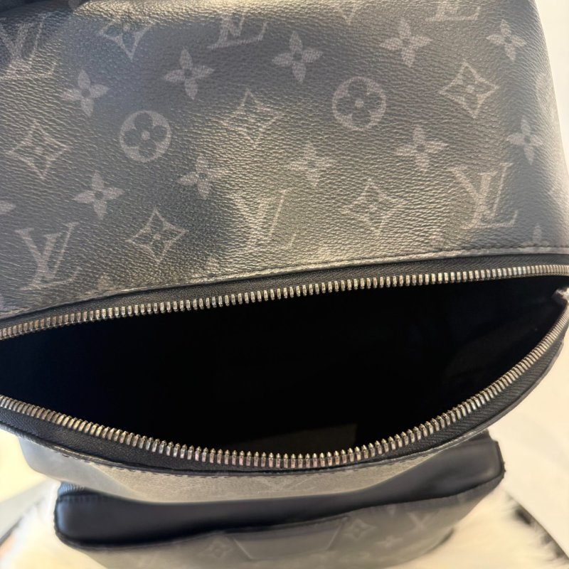 LV Discovery PM老花後背包-7