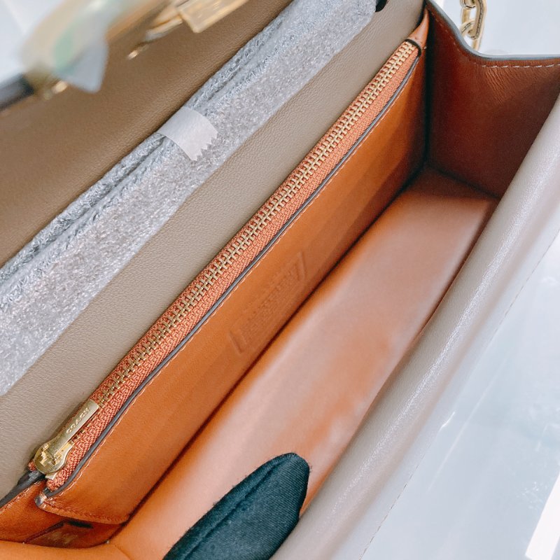 MS0655 Coach 蔻馳翻蓋式兩用包包 Idol 23 Calfskin Brown-14