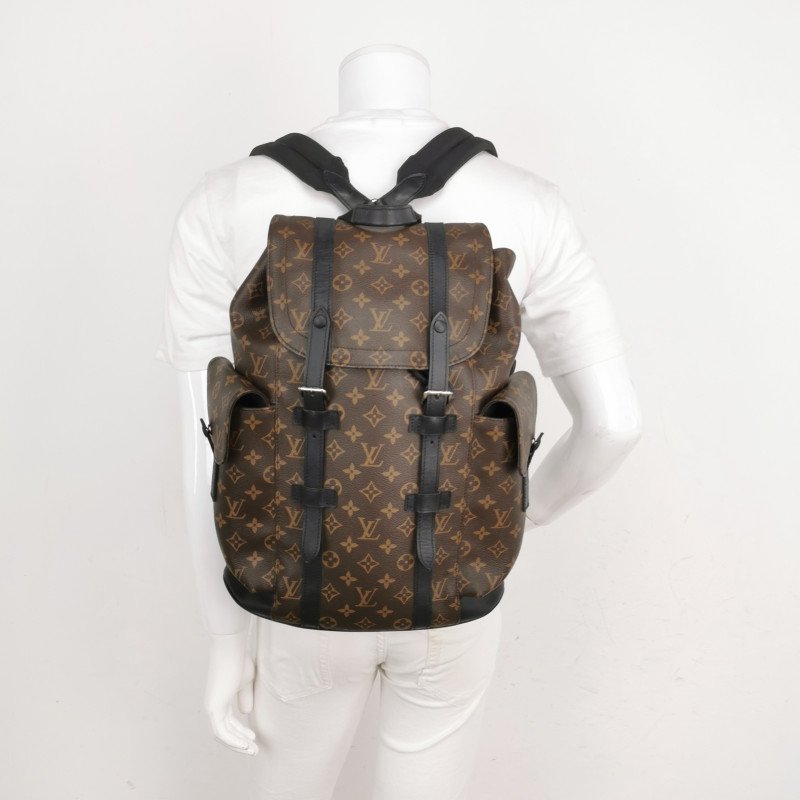 Louis Vuitton (LV) Christopher中型牛皮Monogram印花垂蓋雙肩包晶片款-1