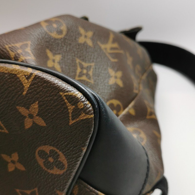 Louis Vuitton (LV) Christopher中型牛皮Monogram印花垂蓋雙肩包晶片款-13