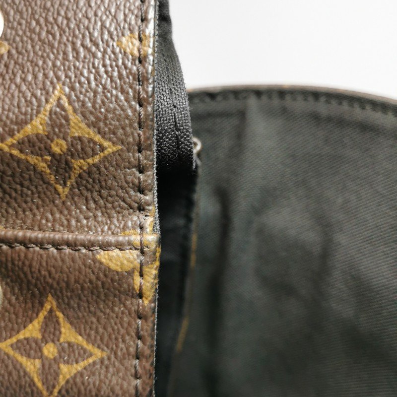 Louis Vuitton (LV) Christopher中型牛皮Monogram印花垂蓋雙肩包晶片款-21