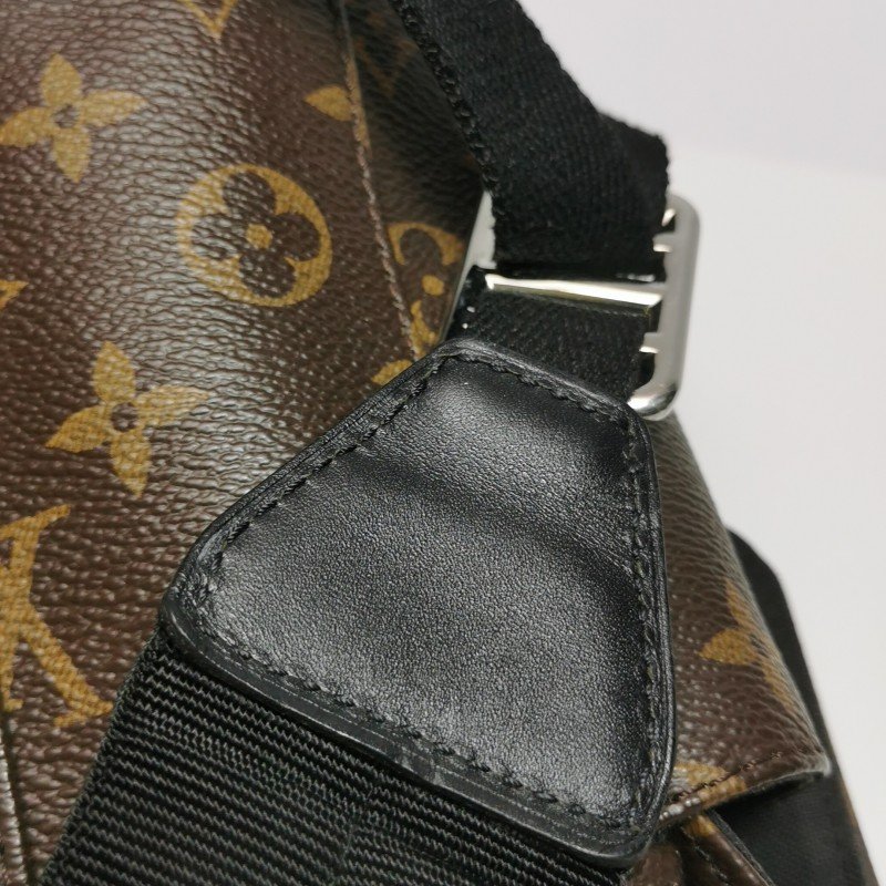 Louis Vuitton (LV) Christopher中型牛皮Monogram印花垂蓋雙肩包晶片款-25