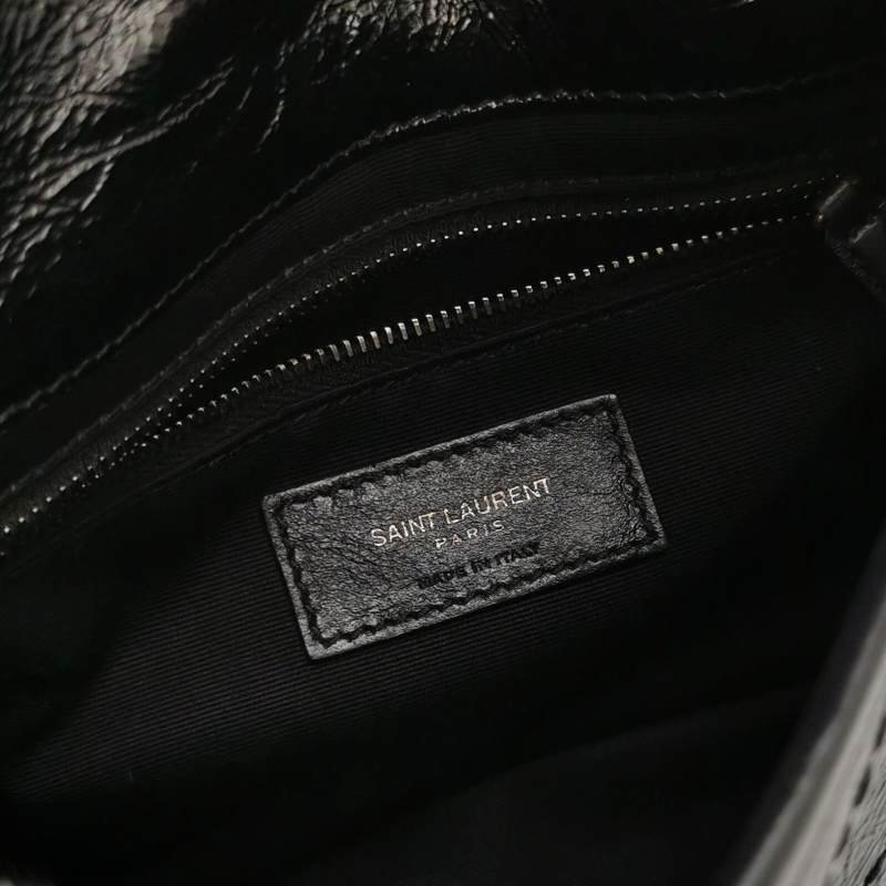Saint Laurent Niki迷你油蠟皮純色V紋絎縫YSL標誌斜背包單肩包-7