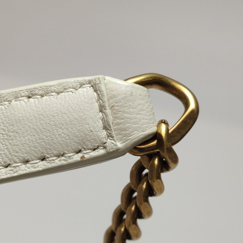 Saint Laurent Joe迷你羊皮純色V紋絎縫YSL標誌肩包斜背包-10