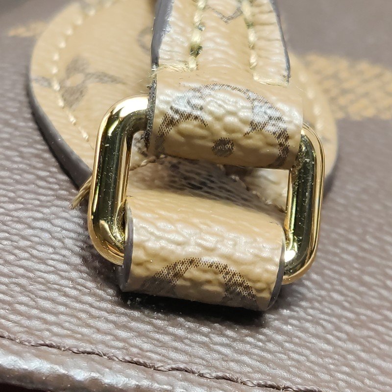 Louis Vuitton (LV) Onthego中型牛皮Gaint Monogram單肩包晶片款-10