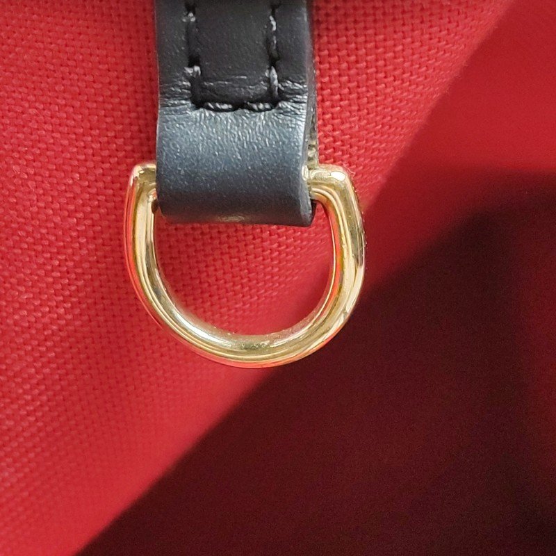 Louis Vuitton (LV) Onthego中型牛皮Gaint Monogram單肩包晶片款-11