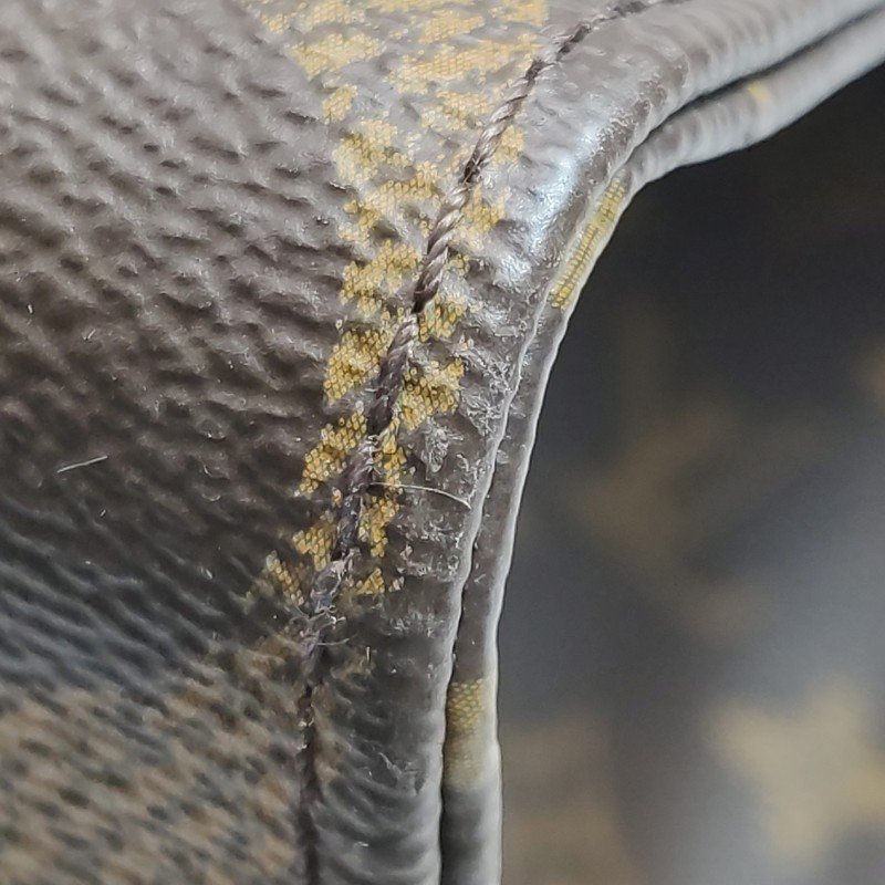 Louis Vuitton (LV) Onthego中型牛皮Gaint Monogram單肩包晶片款-13