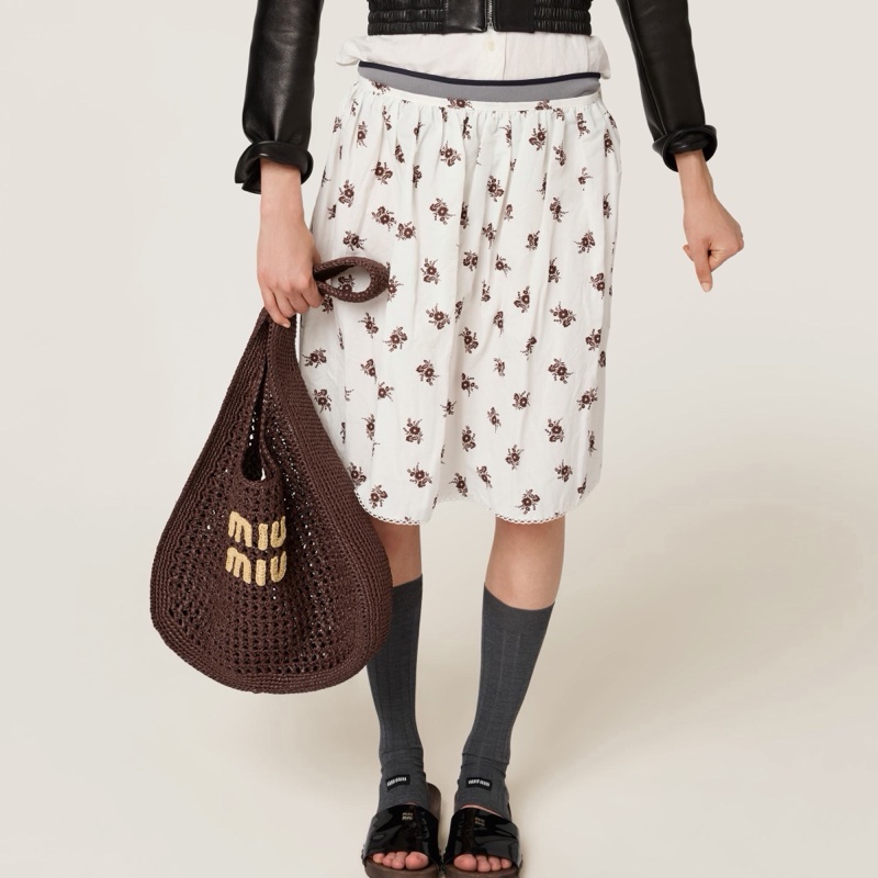 Miu Miu 女士 拉菲草效果編織流浪包均碼碼常規、44cm*8cm*31.5cm-1