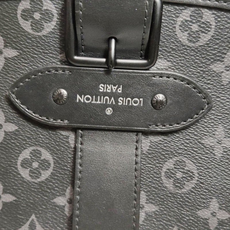 Louis Vuitton (LV)Saumur雙子星牛皮老花皮帶 扣斜背包單肩包晶片款-18