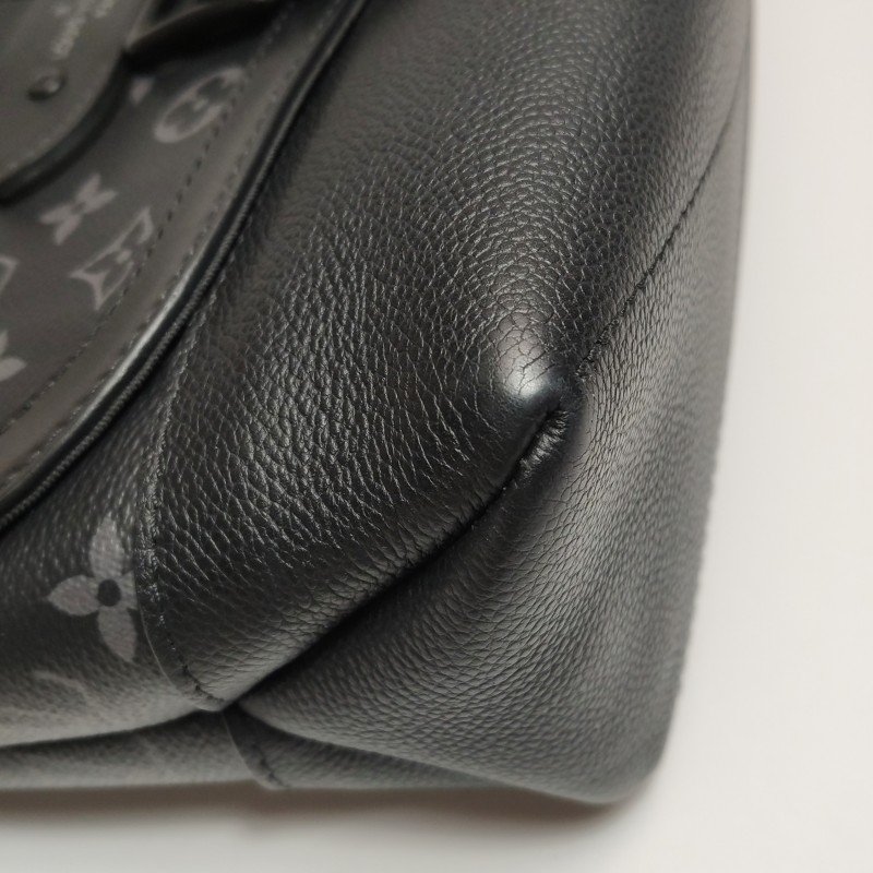 Louis Vuitton (LV)Saumur雙子星牛皮老花皮帶 扣斜背包單肩包晶片款-21