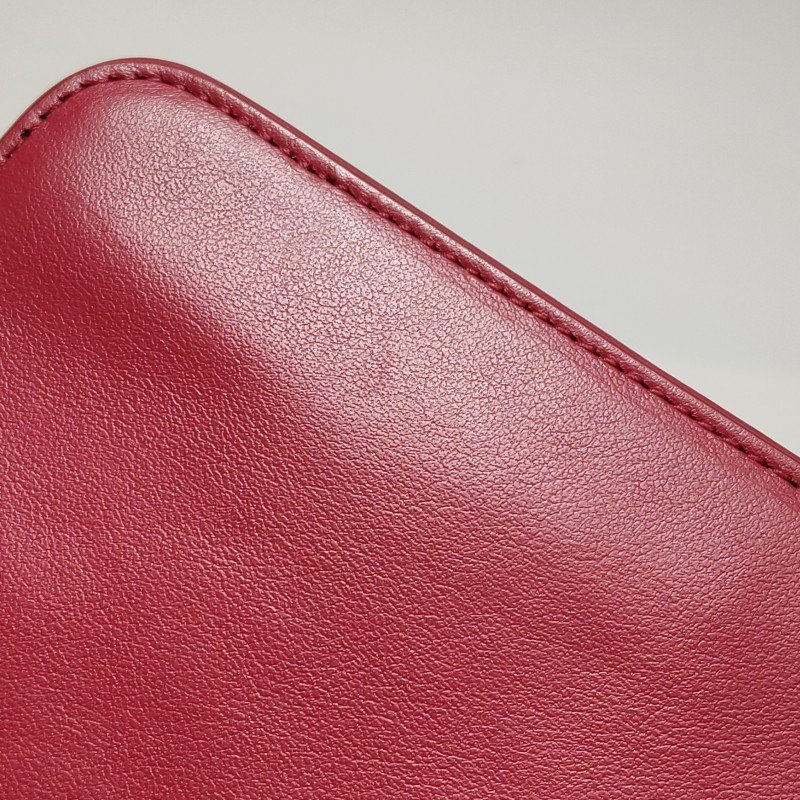 Dior World Tour牛皮Oblique印花斜背包-13