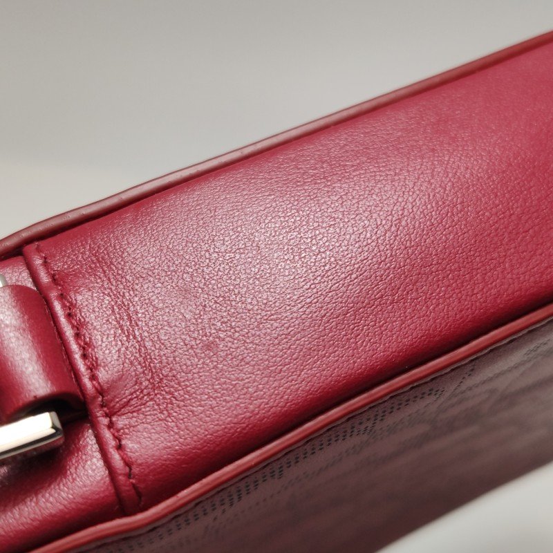 Dior World Tour牛皮Oblique印花斜背包-17