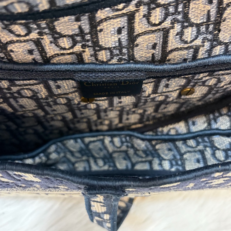 Dior Saddle M0446藍色 緹花 老花 CD 金釦 馬鞍包 手提包單肩包-33