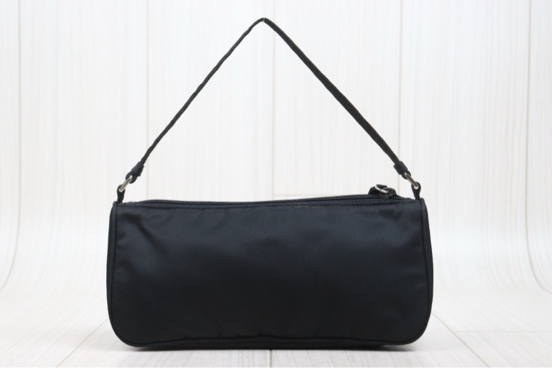 Prada hobo 腋下包-3