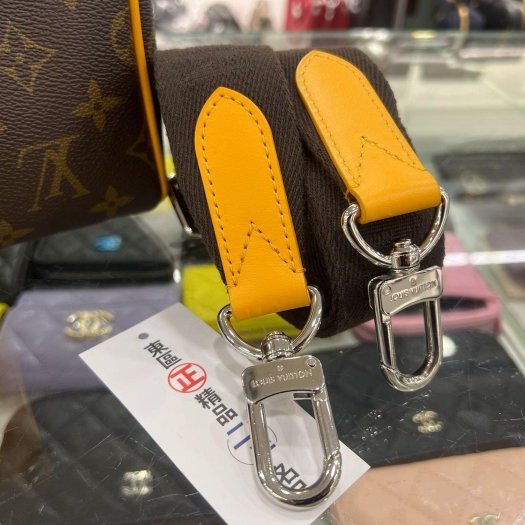 東區正精品㊣LV M12733 KEEPALL BANDOULIÈRE 25CM 字紋拼橘色皮革手提斜背兩用包 RZ6361-8