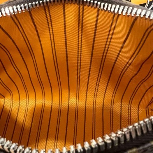 東區正精品㊣LV M12733 KEEPALL BANDOULIÈRE 25CM 字紋拼橘色皮革手提斜背兩用包 RZ6361-9