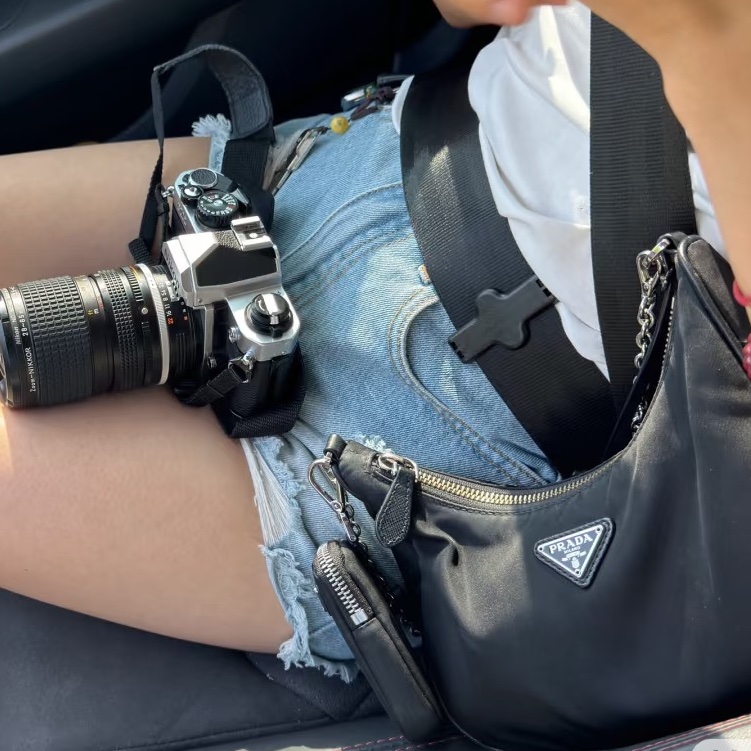 🦄PRADA普拉達黑銀三合一尼龍Hobo單肩斜跨包-1