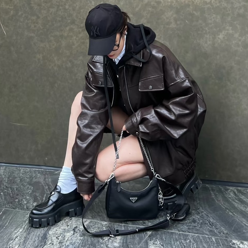 🦄PRADA普拉達黑銀三合一尼龍Hobo單肩斜跨包-21