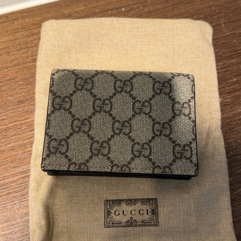GUCCI 老花短夾-1