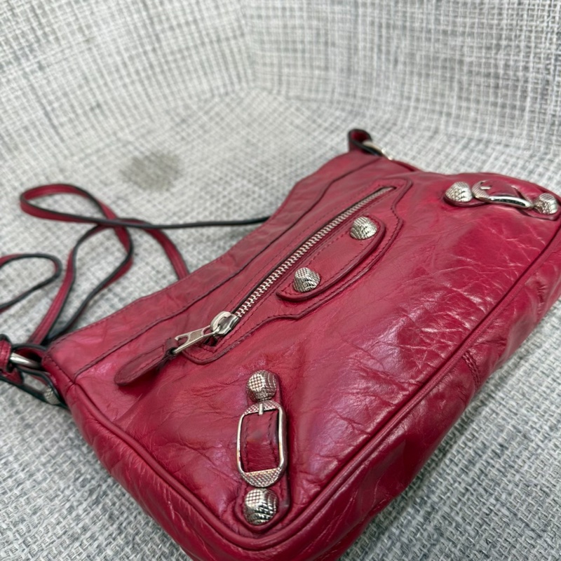 【夏日甜酷❤️全網獨有✨】Balenciaga 巴黎世家 Giant Hip Messenger 單肩｜斜背｜機車包｜迷你包-8