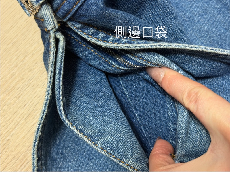 Loewe 牛仔褲裙 S號女生可穿低腰 超美🥰 想要更多實穿圖片請私訊我-13