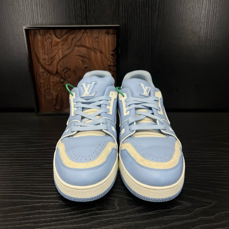 Louis Vuitton路易威登 trainer 天空藍 43 碼-1