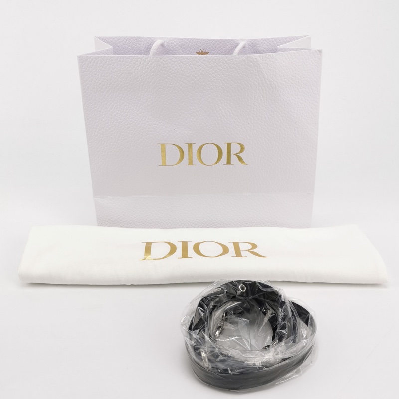 Dior Lady Dior戴妃包迷你緞面Logo吊飾單肩包-8