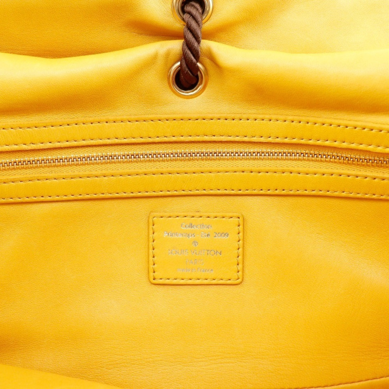 Louis Vuitton African Queen 手拿包，提花 Monogram 緞面，2009 年款，棕色，RE0039，A5 尺寸，磁扣，女士款。-10